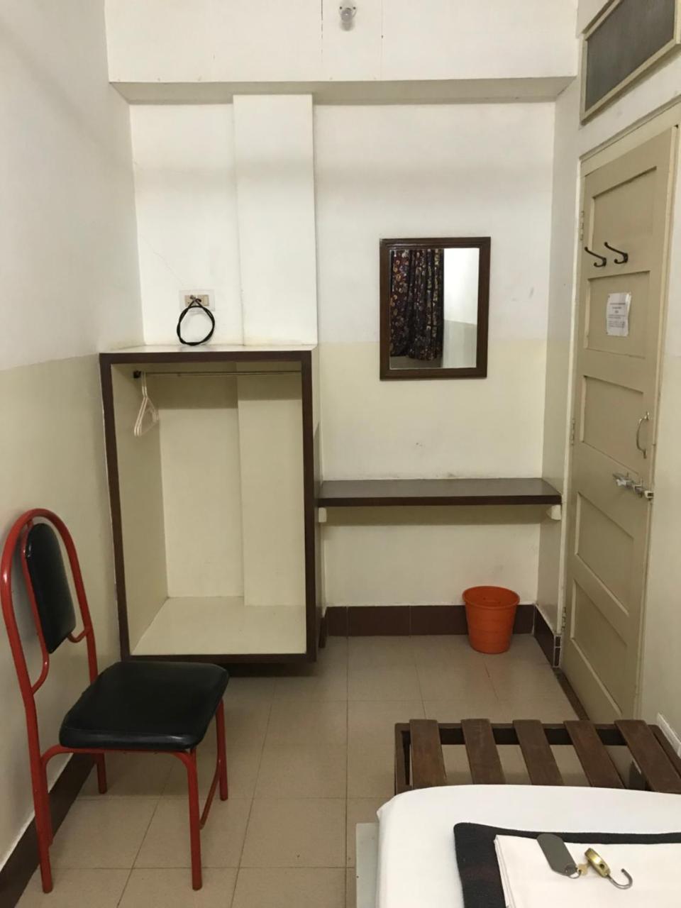 Hotel Satkar Cafeteria Belgaum Eksteriør billede